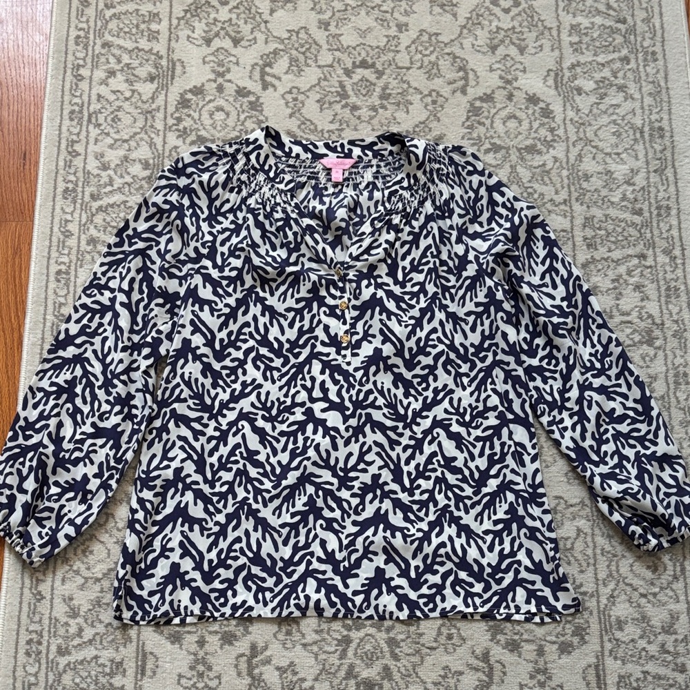 Lilly Pulitzer Elsa silk top - Navy and White Pattern
